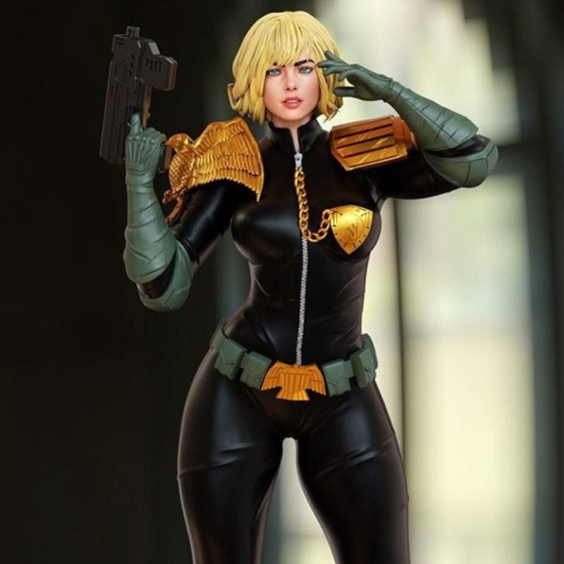 Maßstab 1:24. Cassandra Anders – Model Kit Judge Bewertung und Preis